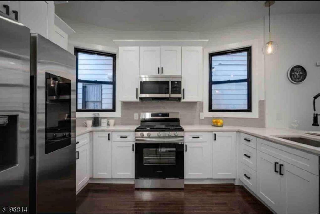 Secret Escape 20 Min From Nyc N 1 Apartment Jersey City Luaran gambar
