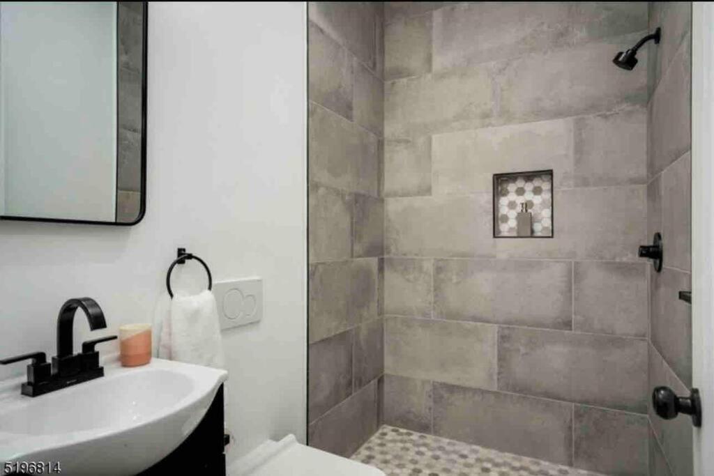 Secret Escape 20 Min From Nyc N 1 Apartment Jersey City Luaran gambar